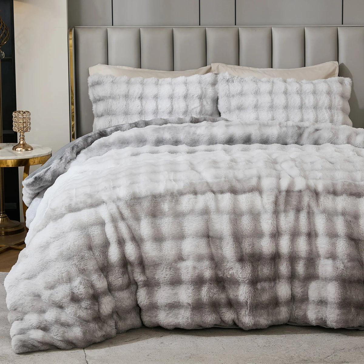 Luxury Fluffy Bubble Comforter Set With Shaggy Faux Fur Design
