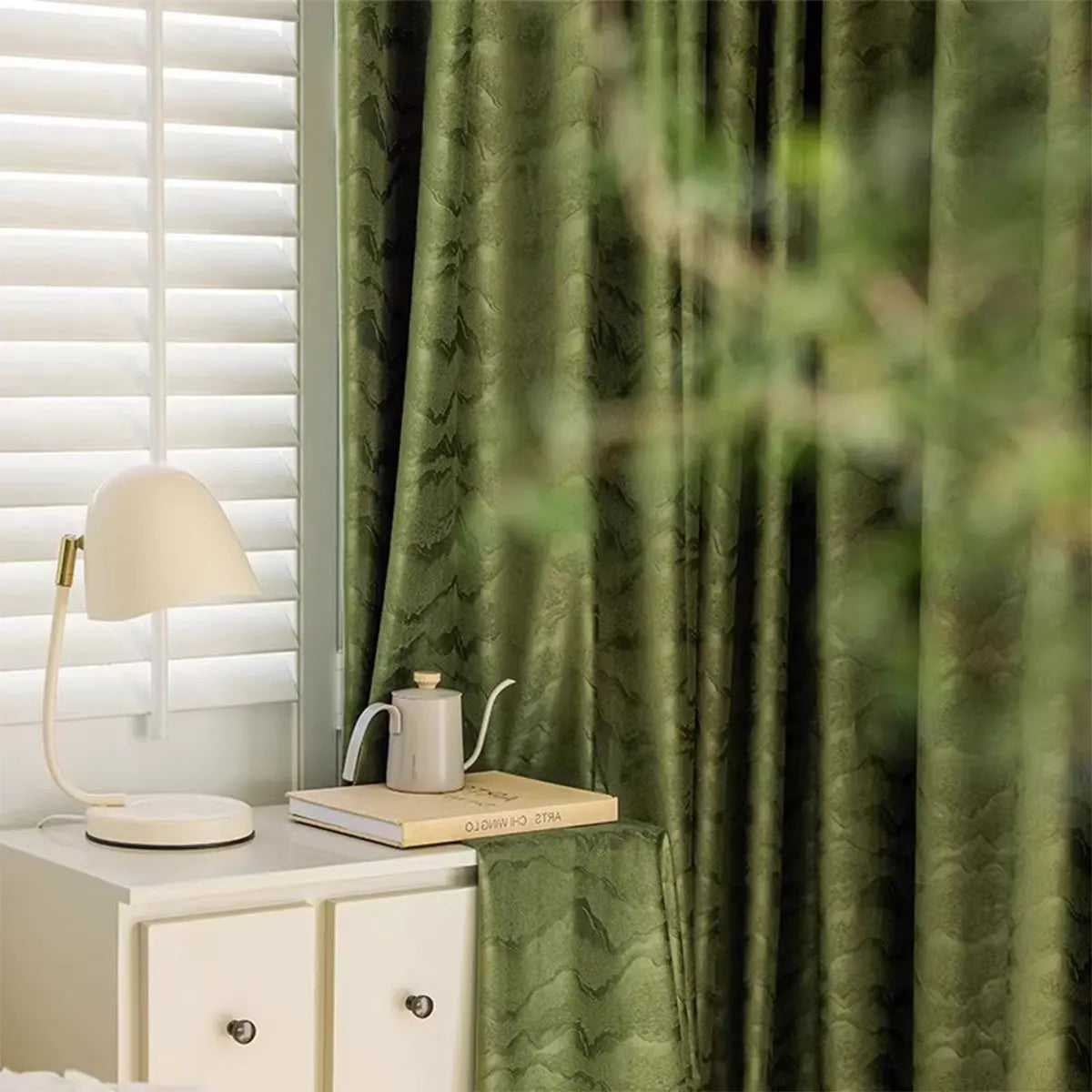 Mountain Pattern Embossed Blackout Curtains With Thermal Insulation